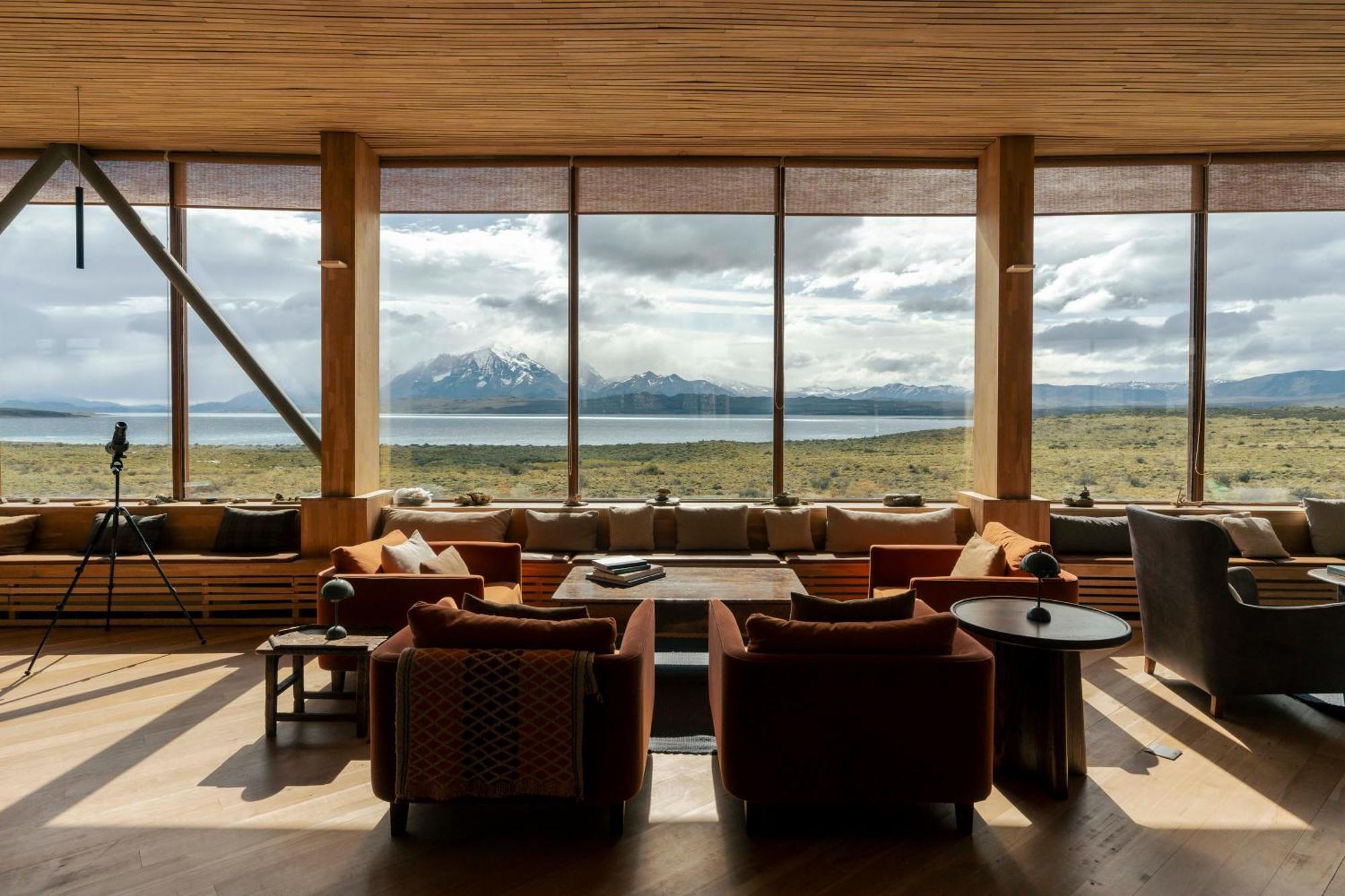 Tierra Patagonia 5* Torres del Paine National Park